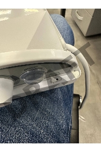 (Вскрытая упаковка, царапины и вмятина на корпусе, другой модуль управления, должно быть два уровня нагрева , а тут выкл и вкл) Конвектор Ballu Enzo  BEC/EZMR-500 500Вт белый