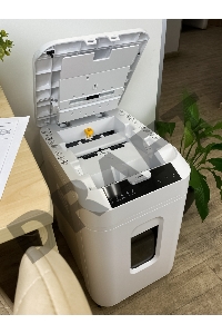 Шредер Heleos АП40-5 белый с автоподачей (секр.P-5) фрагменты 180лист. 37лтр. скрепки скобы пл.карты