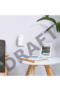 Повторитель беспроводного сигнала TP-Link SOHO RE200 10/100BASE-TX/Wi-Fi белый поставляется без кабеля RJ-45