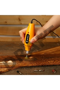 Гравер Deko DKRT150 в кейсе+110 аксессуаров 150Вт насадок:110 кейс