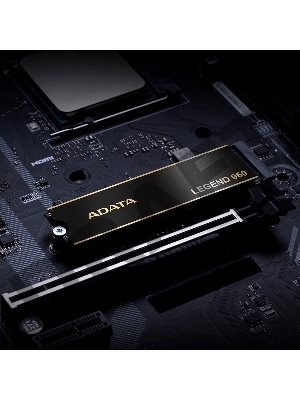 Твердотельный накопитель SSD M.2 2280 1TB ADATA LEGEND 960 Client SSD [ALEG-960-1TCS] PCIe Gen4x4 with NVMe, 7400/6000, IOPS 730/610K, MTBF 2M, 3D NAND, 780TBW, 0,43DWPD, Heat Sink, SMI SM2264, Work with PS5, RTL