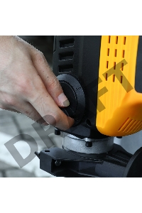 Перфоратор Deko DKH1900 патрон:SDS-plus уд.:9Дж 1900Вт (кейс в комплекте)