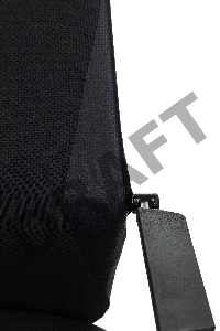 Кресло игровое Zombie ONE черный/карбон текстиль/эко.кожа с подголов. крестов. металл