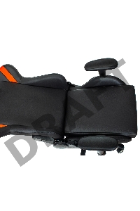 Кресло игровое Zombie Formula черный/красный эко.кожа крестов. пластик