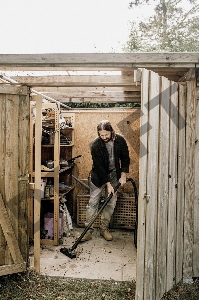 Строительный пылесос Karcher WD 5 S V-25/5/22 1100Вт (уборка: сухая/сбор воды) желтый