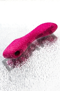 Вакуум-волновой бесконтактный стимулятор клитора Satisfyer Curvy Trinity 3, силикон, красный