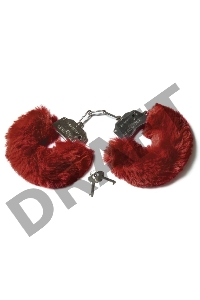 Шикарные бордовые меховые наручники с ключиками