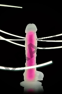 Фаллоимитатор Eromantica НЕ-ОН, светящийся в темноте, силикон, прозрачный, 20 см