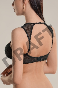 Бралетт Waname Delicacy c фигурными вырезами черный (42-44)