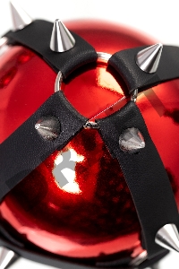 Новогодний шар Pecado BDSM, с шипами, глянцевый, красный, 10 см