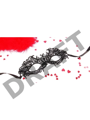 Черная ажурная текстильная маска Андреа